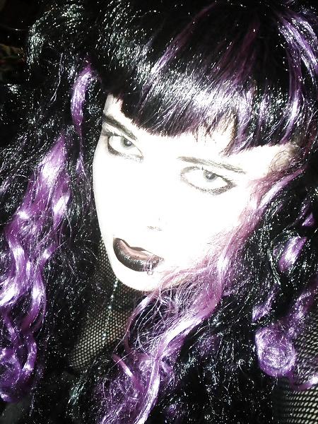 20P Lady Venom