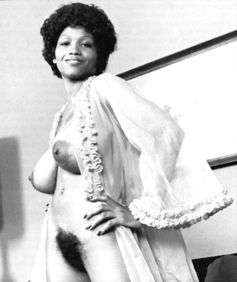 25P Vintage Ebony - SYLVIA McFARLAND