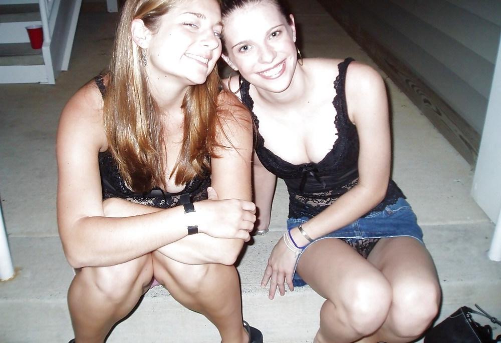 25P Upskirt 8