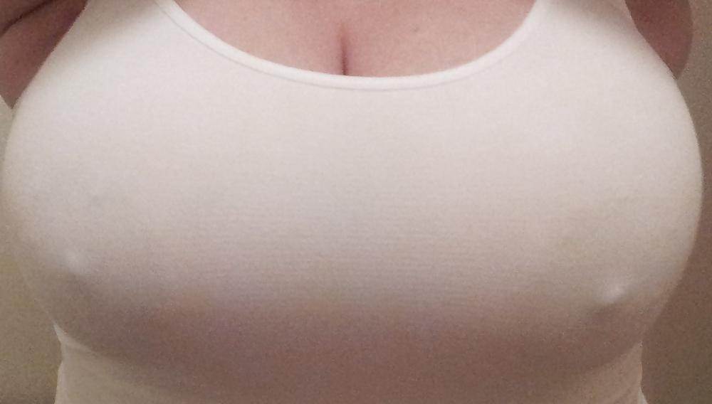 13P Hard & Wet Nipples