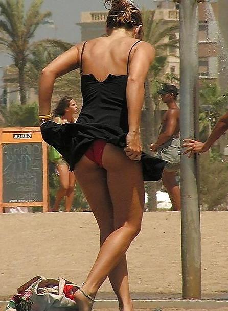 25P Windy Upskirt Mix 2