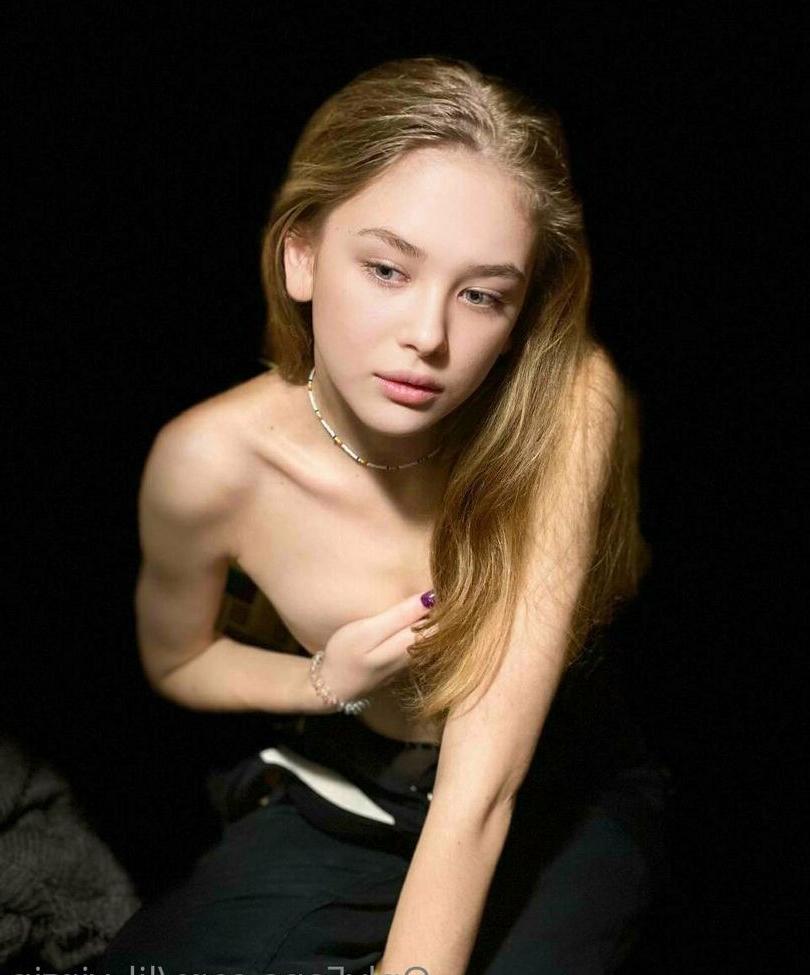 25P Lil_virgin nude