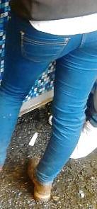 25P Voyeur Upskirts