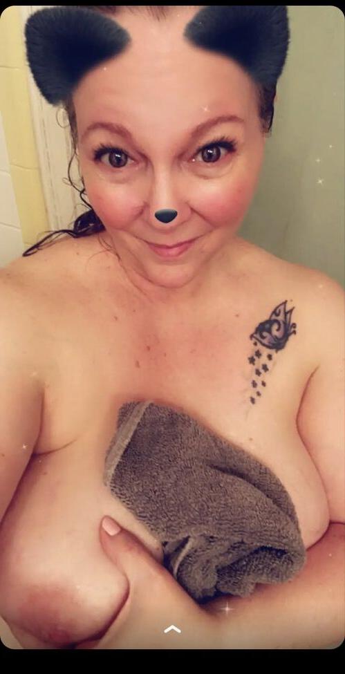 24P Nancy Van Spunky Palmer nude