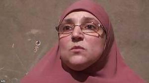 5P Egypt president wife mature hijab