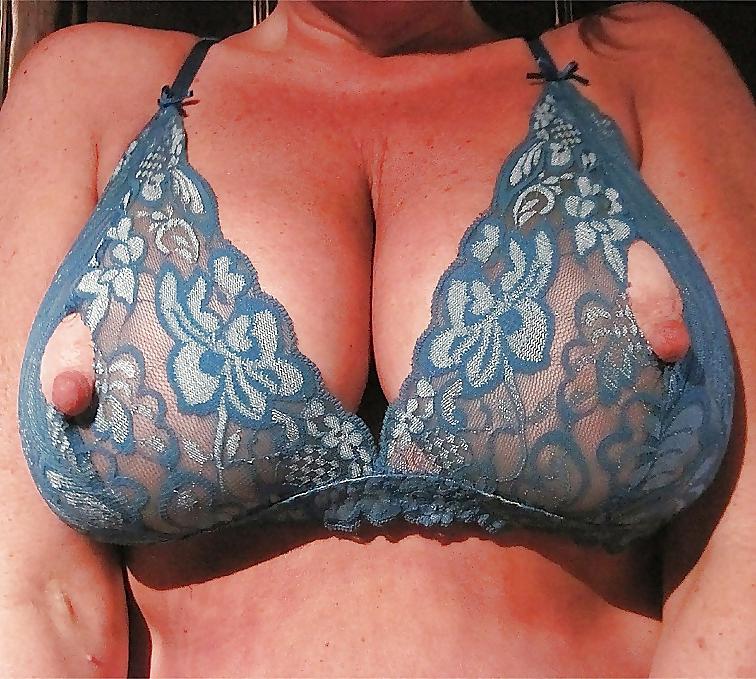 25P Cut Out Bras, Nursing Bras & Cut Out Tops!!!