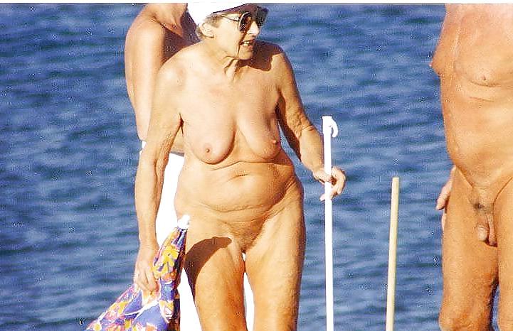 23P Grandma her saggy tits 04.