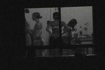 13P Voyeur!