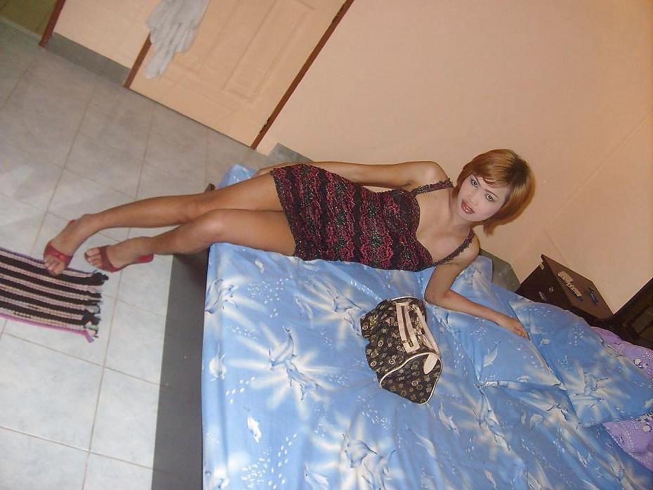 21P Sweet Lady boy kiss