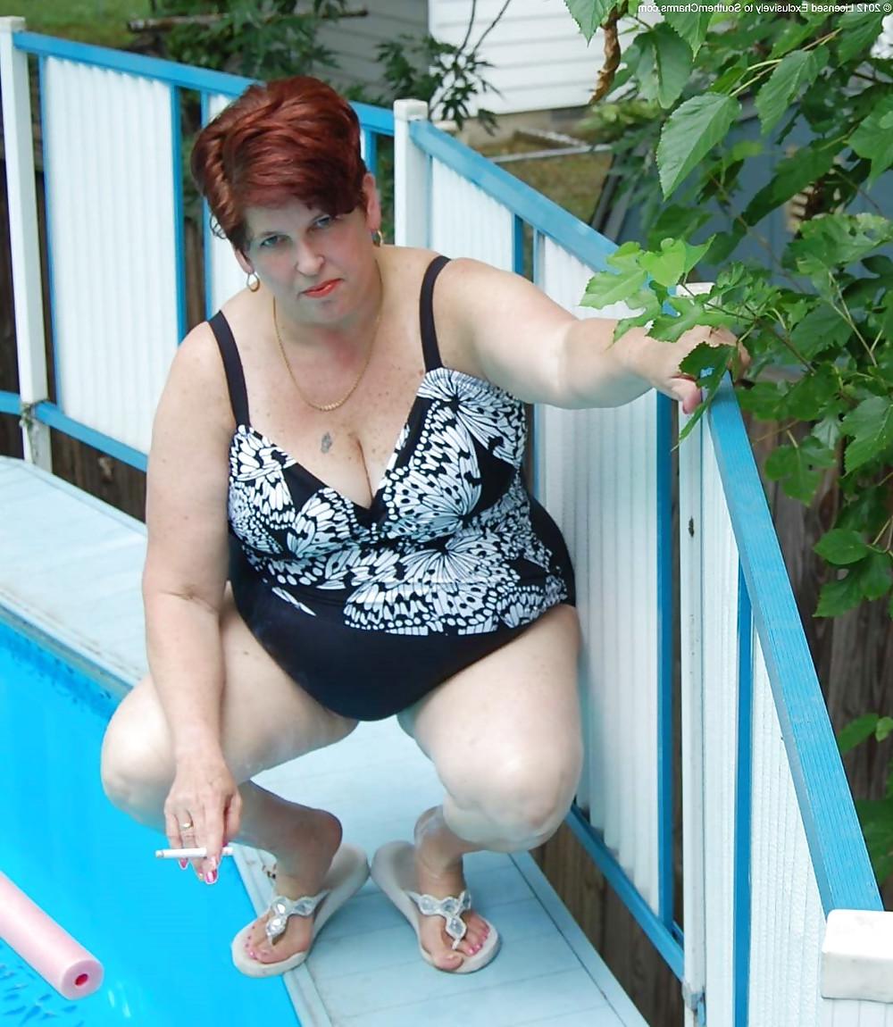 19P Mature-BBW-Ladies 309