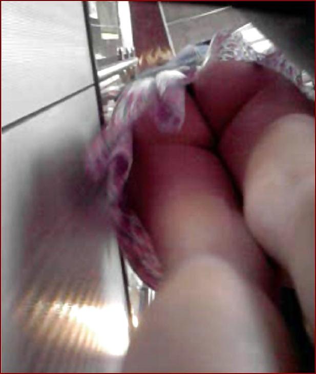 25P Sweetie was followed by me for upskirt