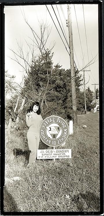 25P Bettie Page, portraits, pictures curious.