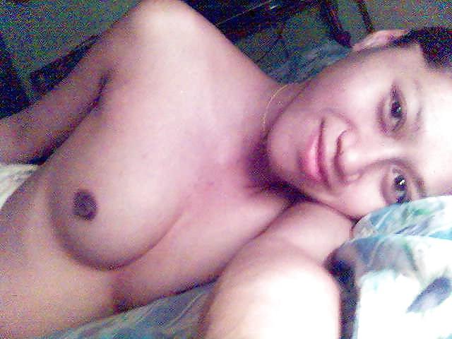 25P Sexy Hot Asian Malay Chick Show Body