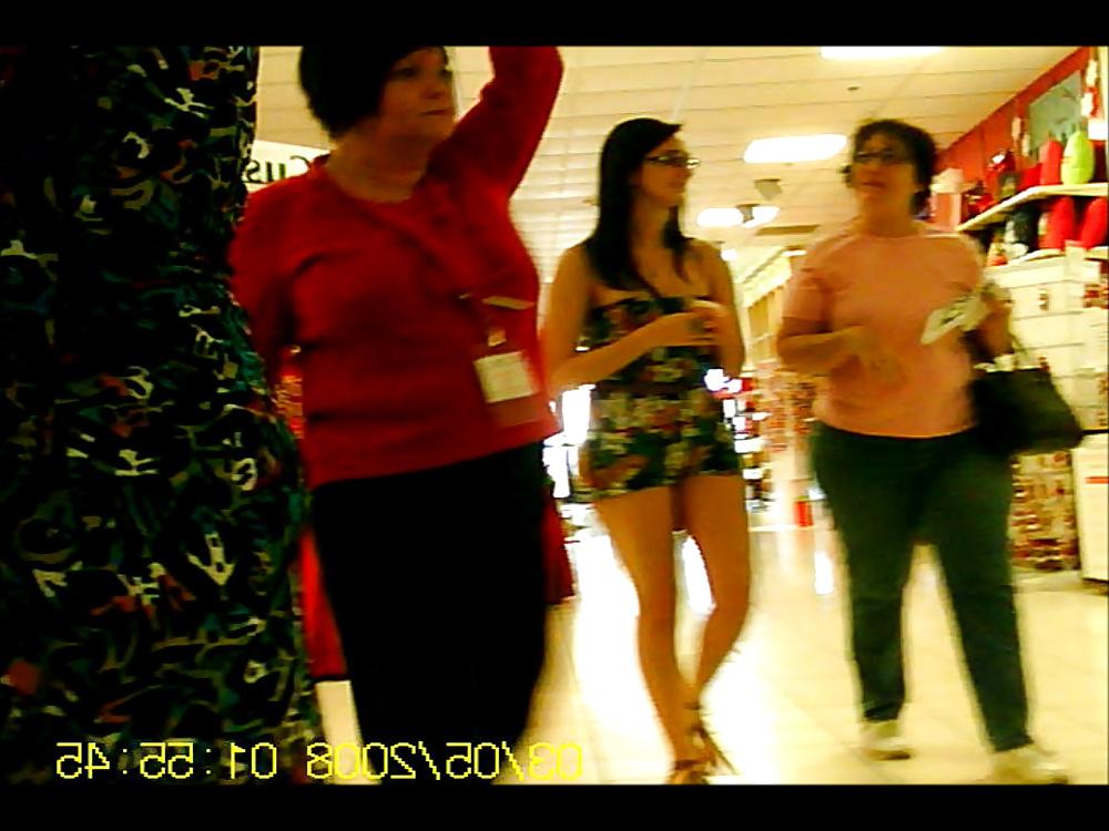 8P BBW Mom Shopping with Skinny Daughter