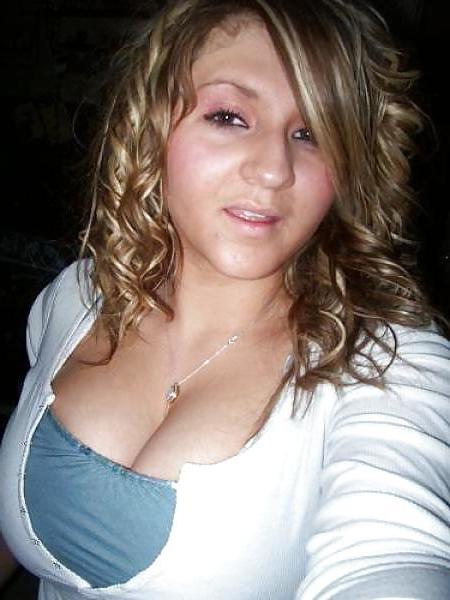 25P BIG TITTIES AMATEURS - Non & Non Nude I