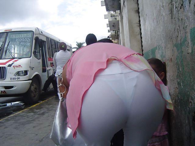 25P Voyeur pantie liner