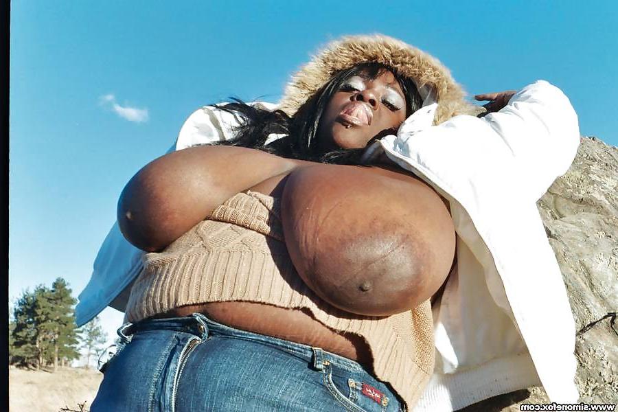 25P Huge Ebony Tits #3