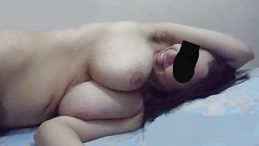 14P Beautifull arab young lady