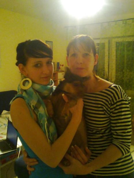 15P Who is better, mom or daughter?