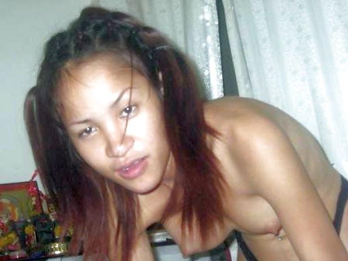 25P Thai Ladyboy Mint