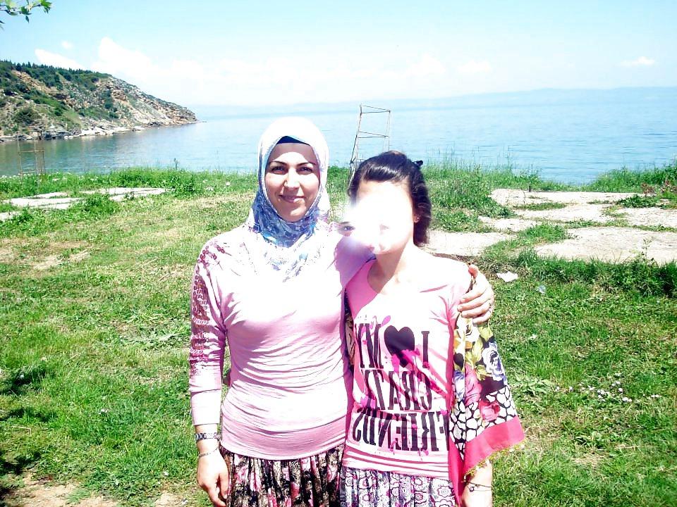 8P Turkish arab hijab turbanli asian burcu