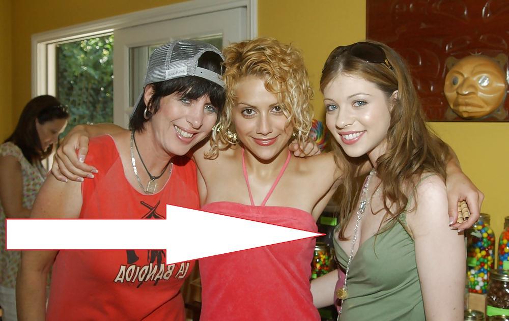 7P Michelle - REAL YOUNG NIPPLES