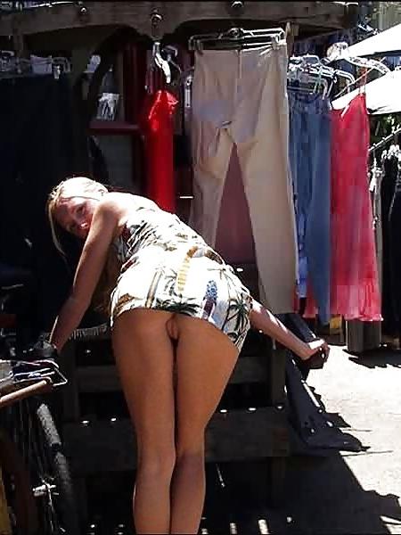 25P Les salopes dans les magasins