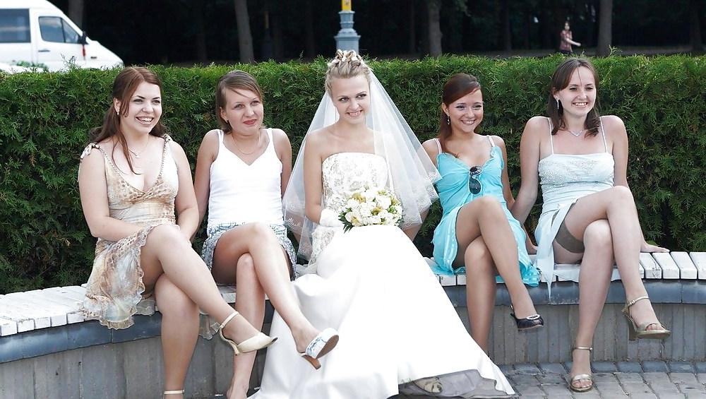 25P Upskirt Groups