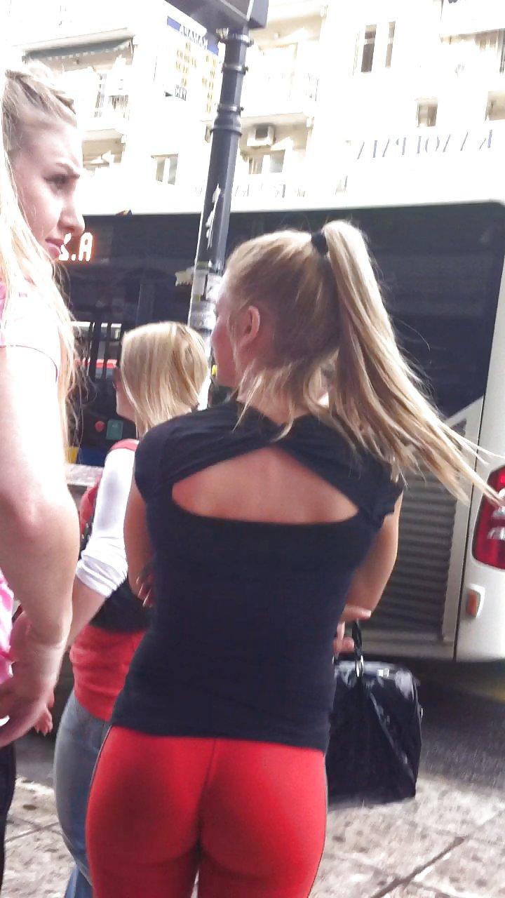 25P GREEK GIRLS IN SHORTS