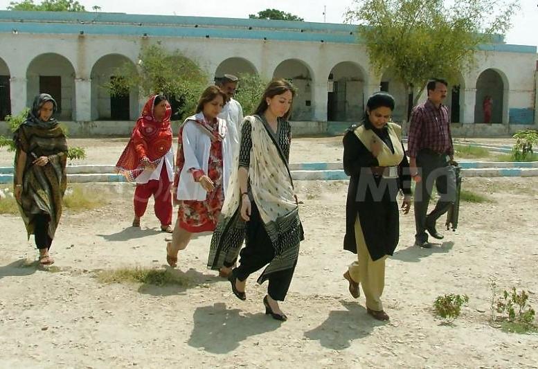 21P VIP Whore in Pakistan Sharmila Farooqi
