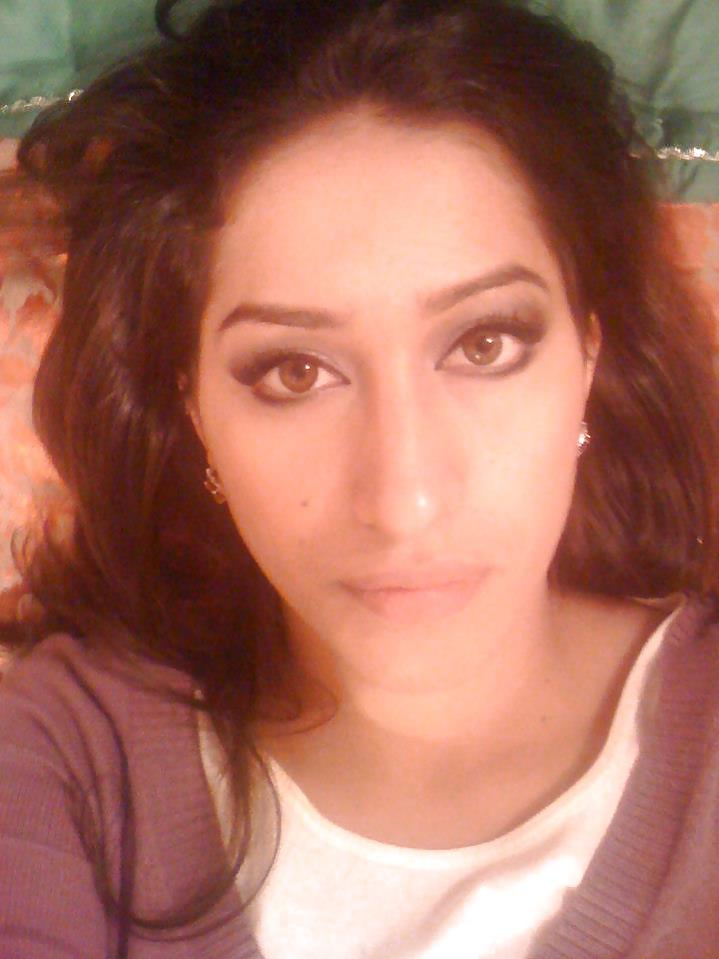 25P VIP Whore in Pakistan Meher Bukhari