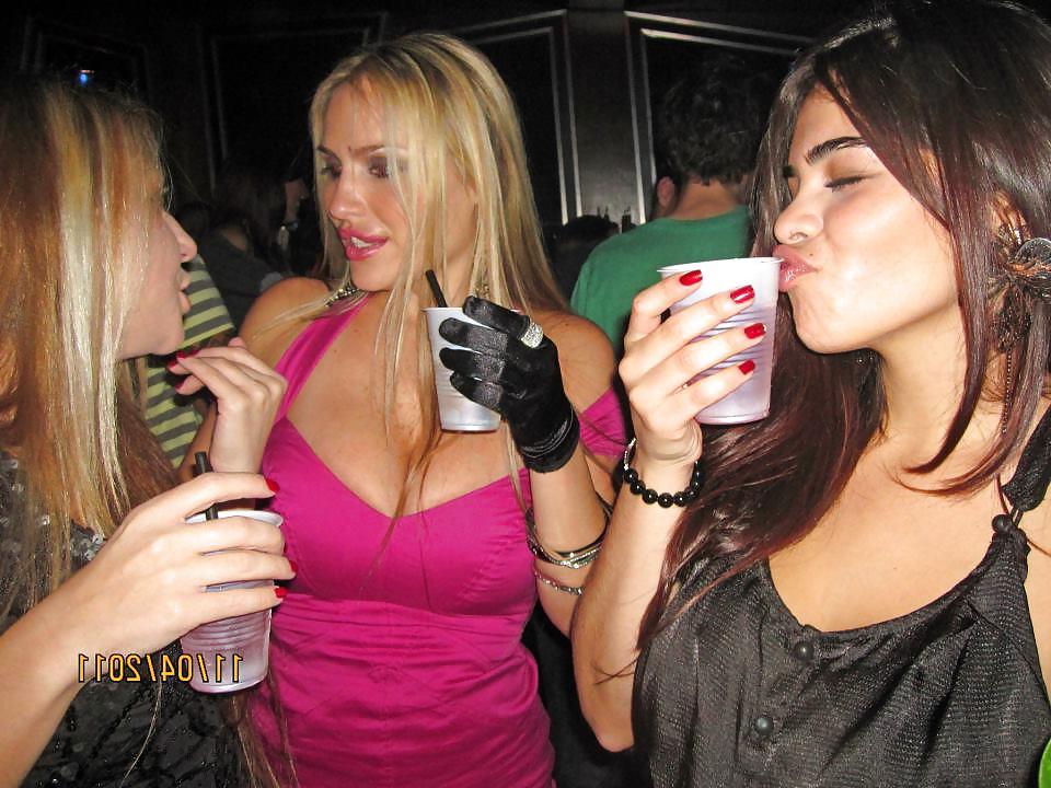 25P Miami MILF! & Daughter! Choose to FUCK!