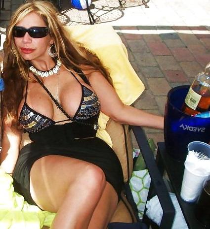 25P Miami MILF! & Daughter! Choose to FUCK!