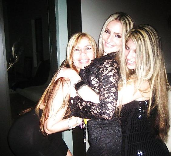25P Miami MILF! & Daughter! Choose to FUCK!