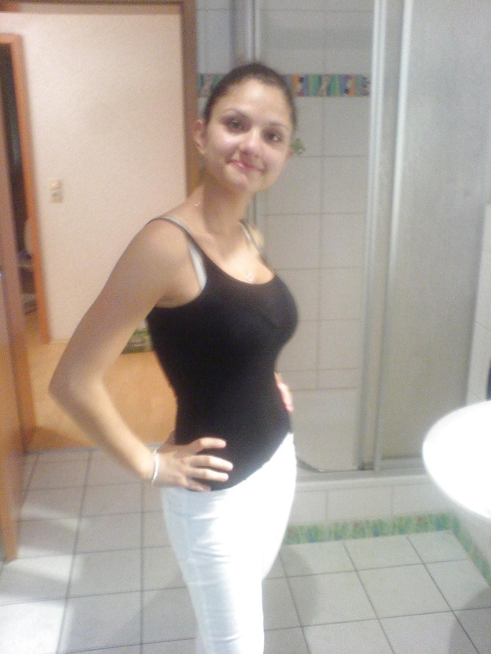 10P Busty Greek Girl