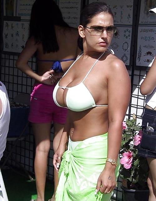 25P Non-nude