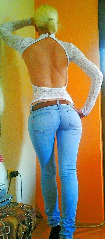 25P Serbia and montenegro facebook girls