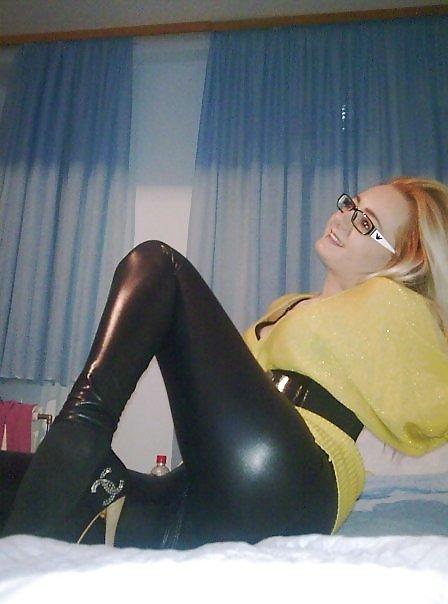 25P Serbia and montenegro facebook girls