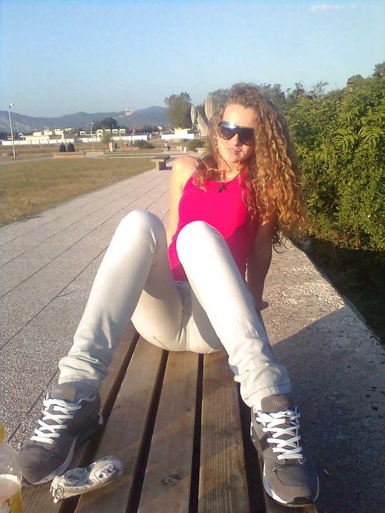 25P Serbia and montenegro facebook girls