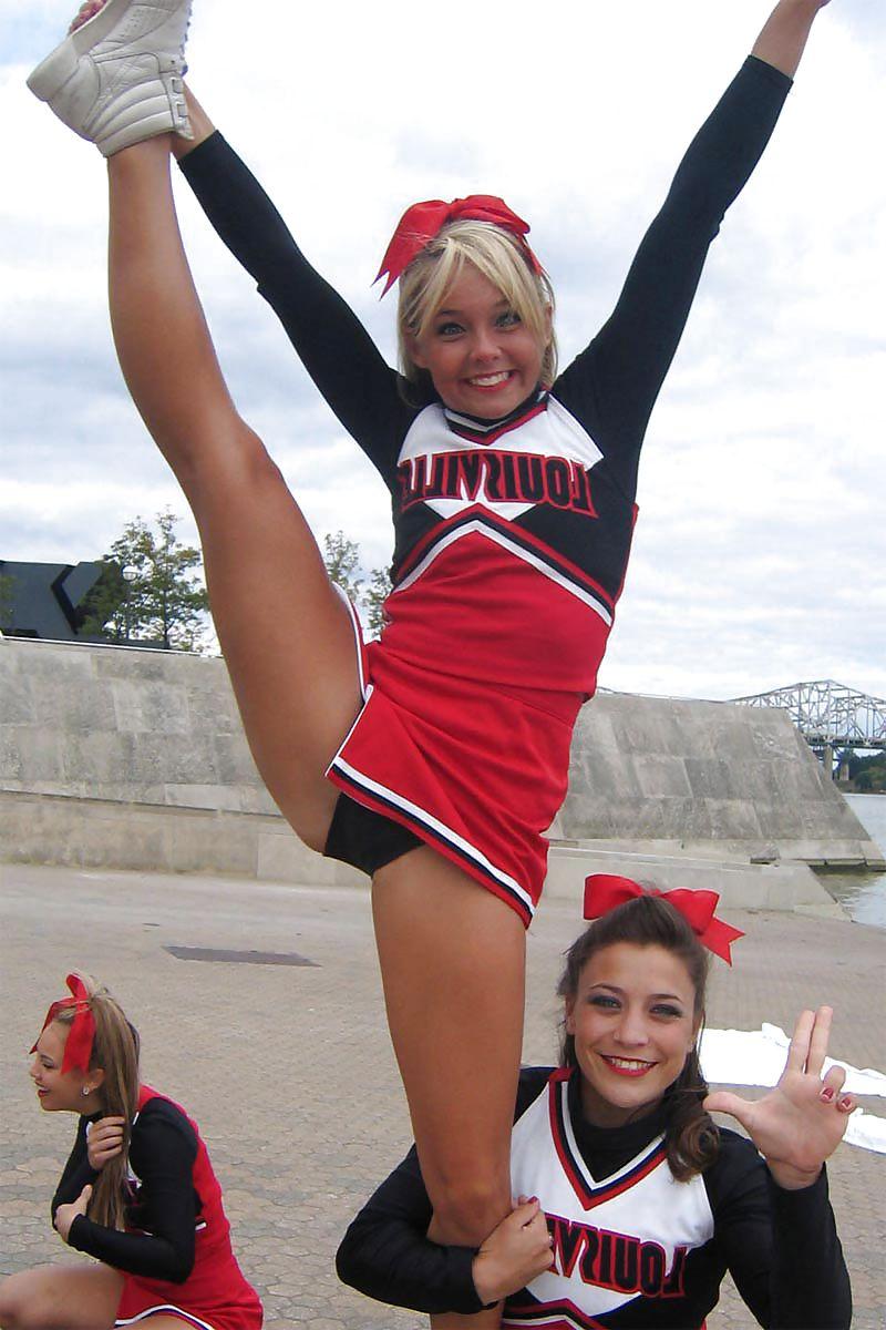 25P Cheerleaders