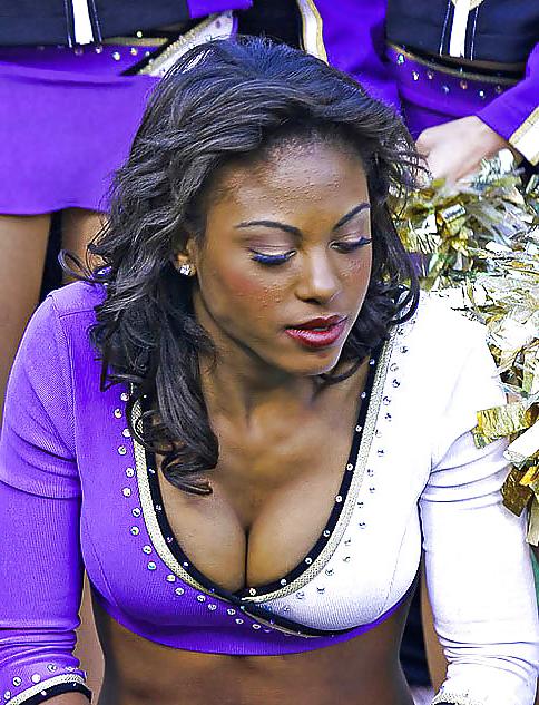 25P Cheerleaders