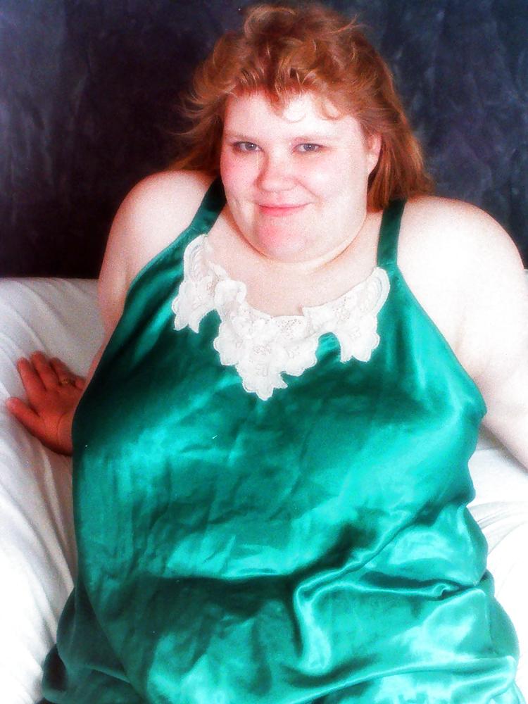 10P Molly- BBW in studio