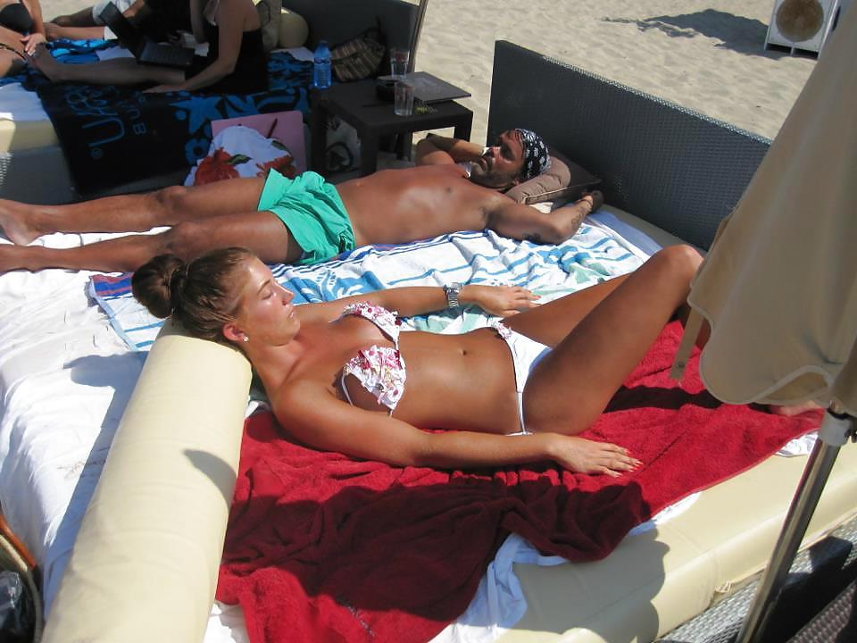 25P How would you fuck this hot babe from facebook?