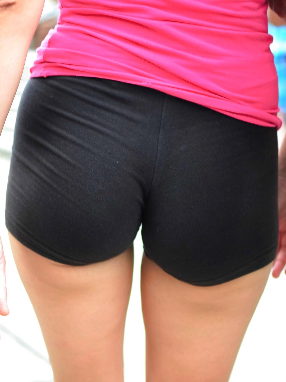 25P Candid Ass Photos - Voyeur