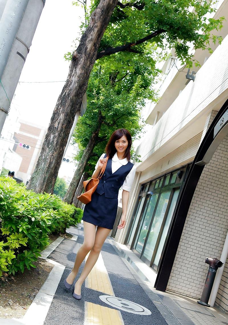 25P Office Lady - Nozomi Asou