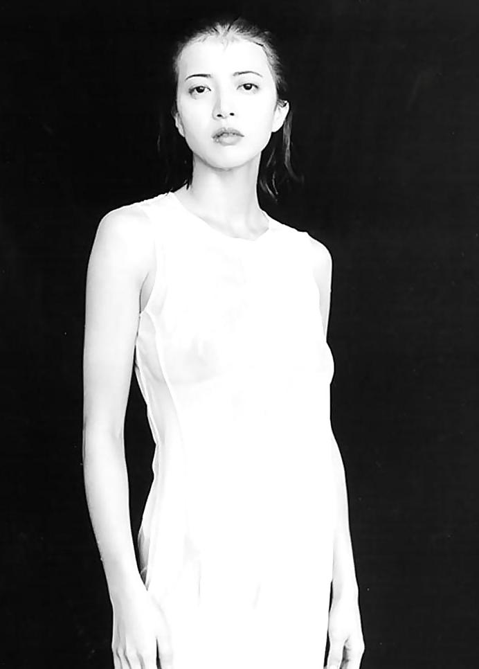 15P Beautiful Asian Girls 3 black & white