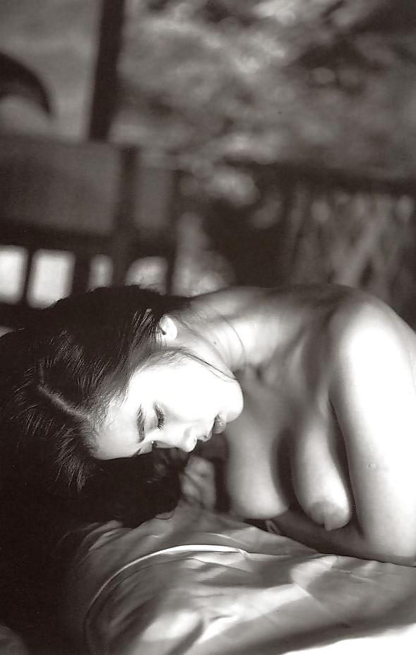 15P Beautiful Asian Girls 3 black & white