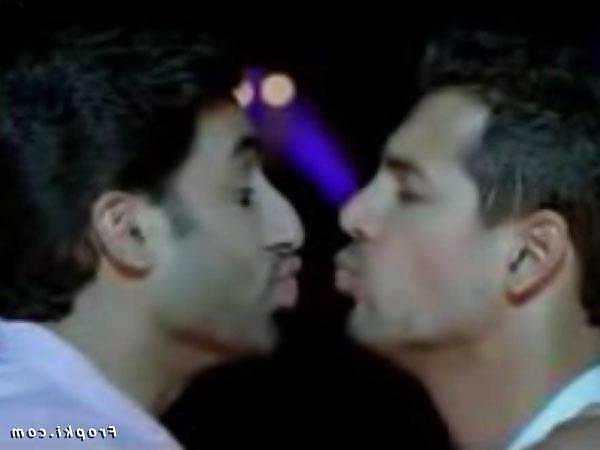 8P Bollywood Lips are Sucked like Vaginas