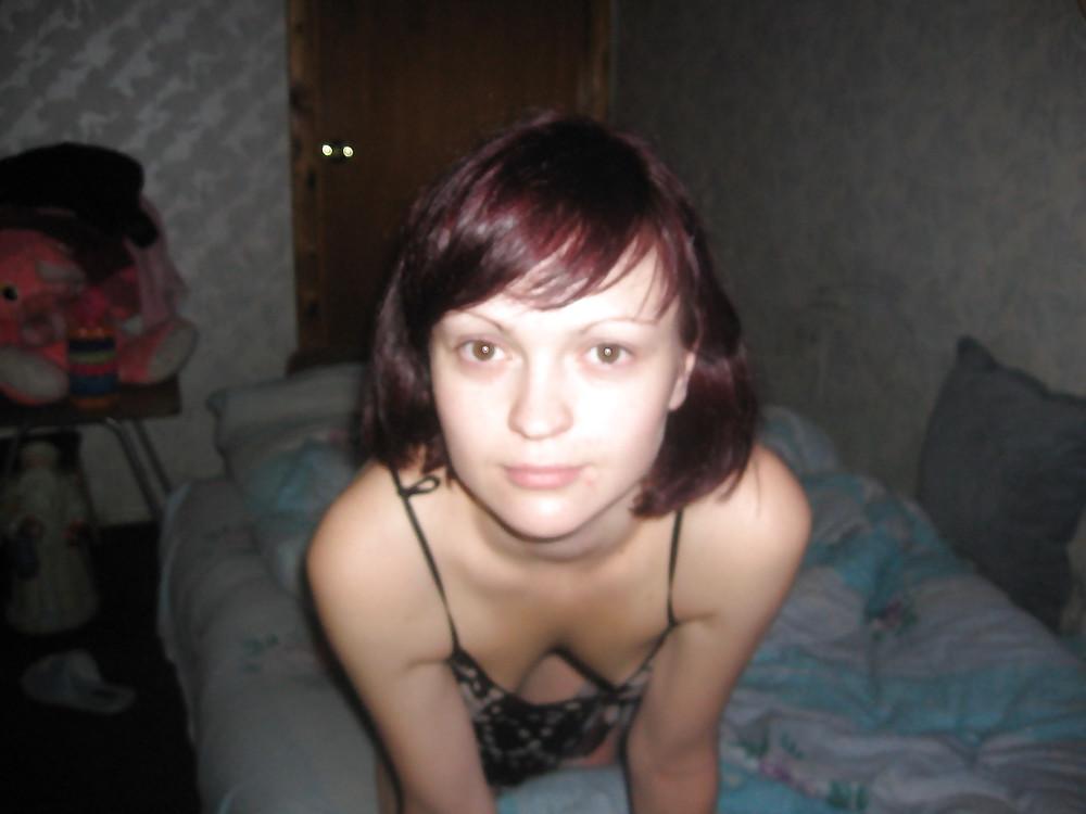 25P Yngr Milf With Nice Nipples