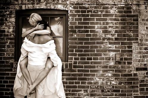 25P Romantic love...